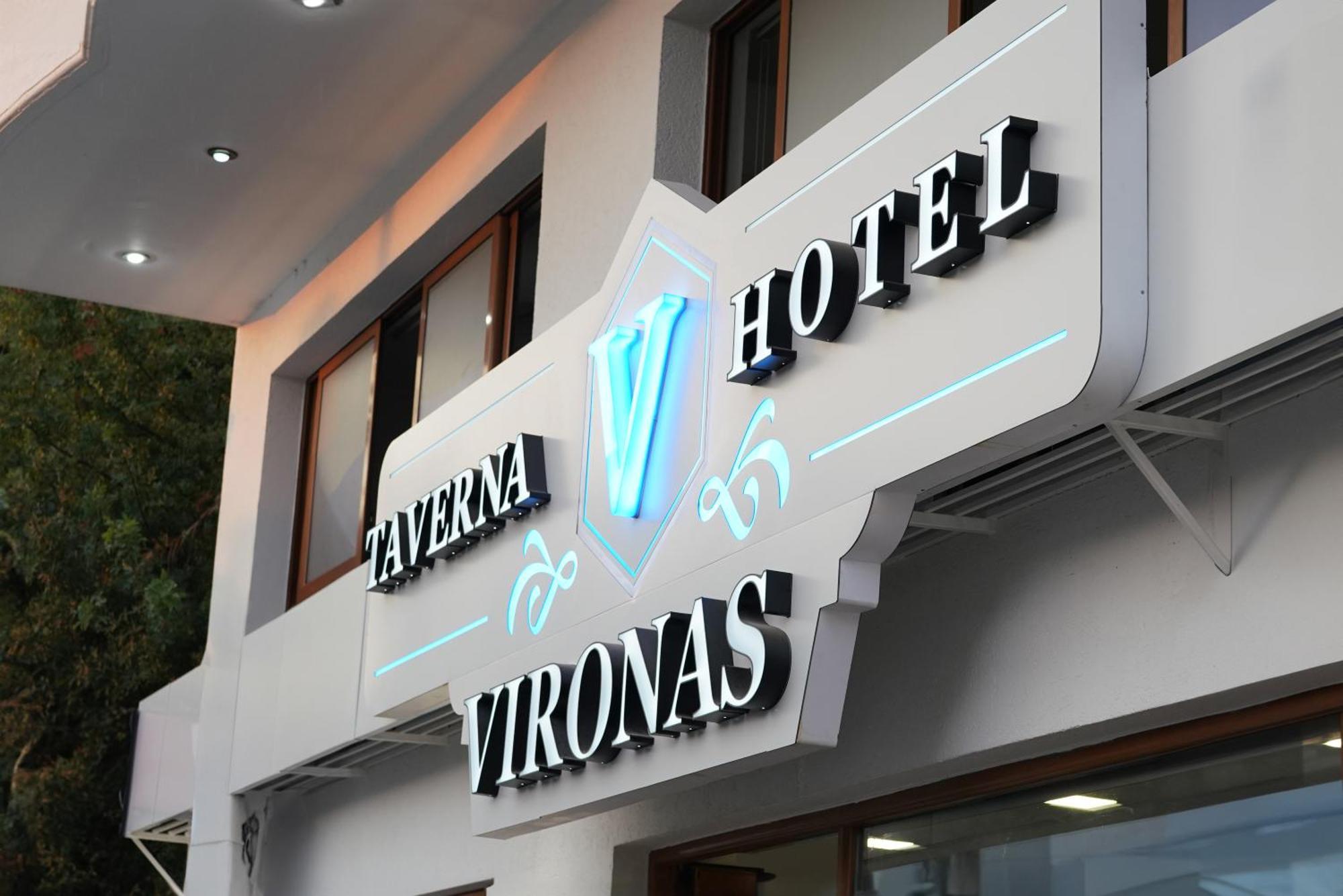 Vironas Hotel Himarë Exteriér fotografie